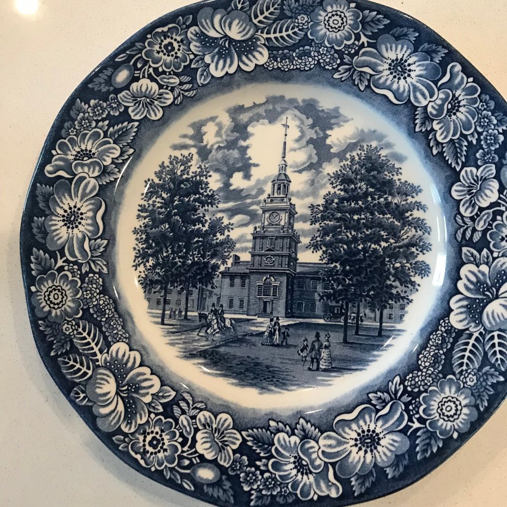 Blue Transferware Decorative Dinner Plate - Classic Floral Scene